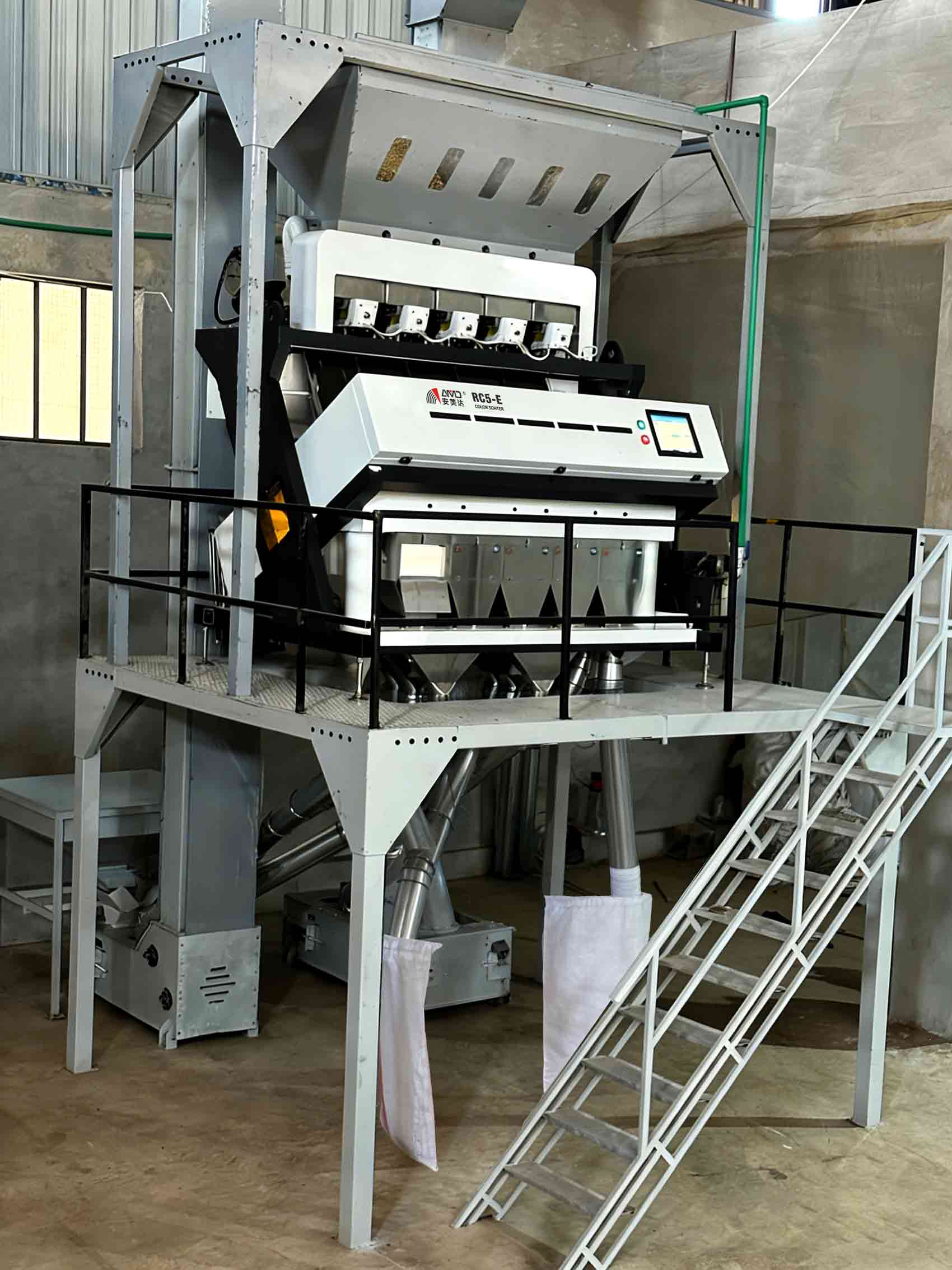 AMD RC-E grain color sorting machine